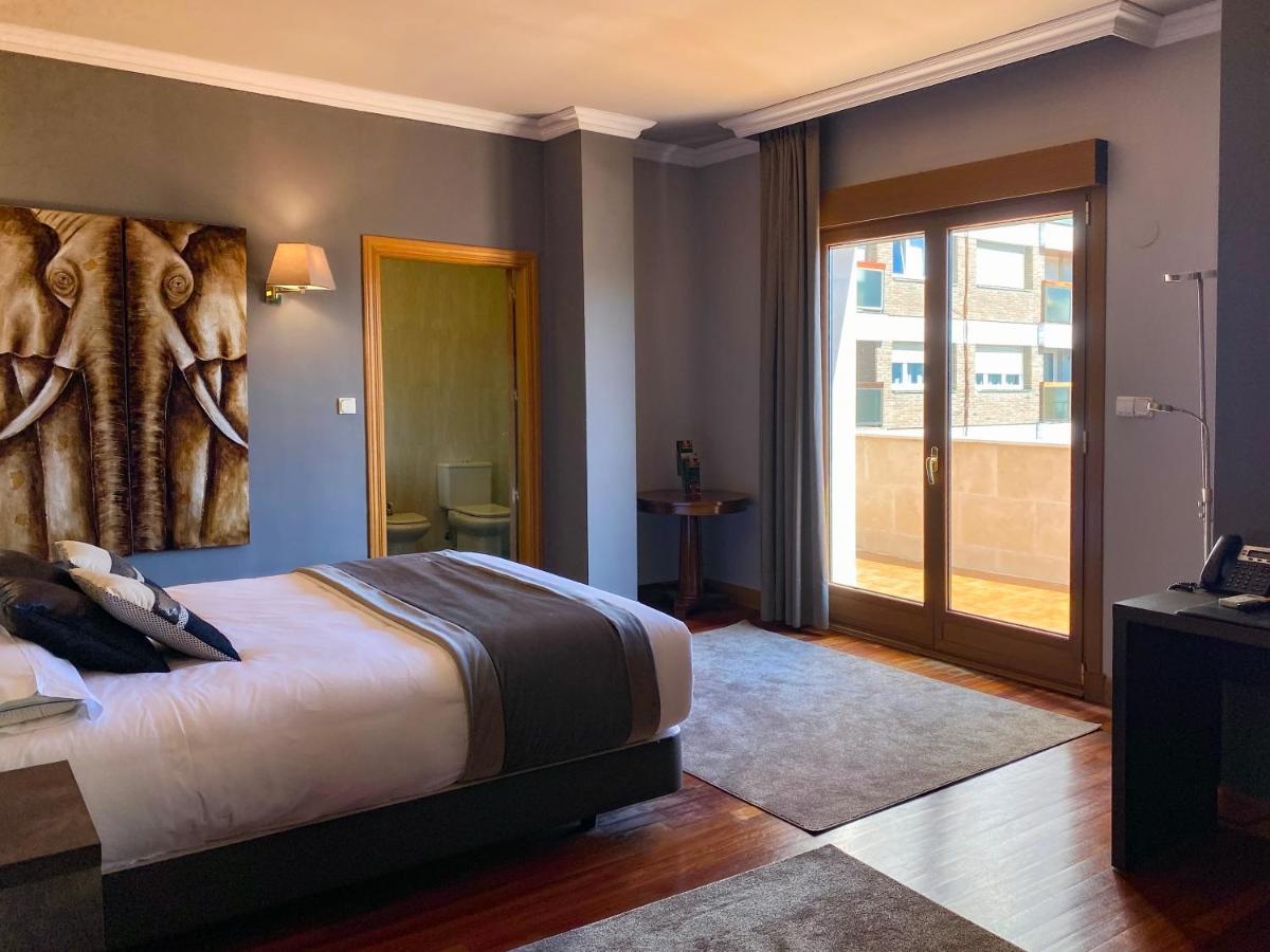 Hotel Armine Basauri Bagian luar foto