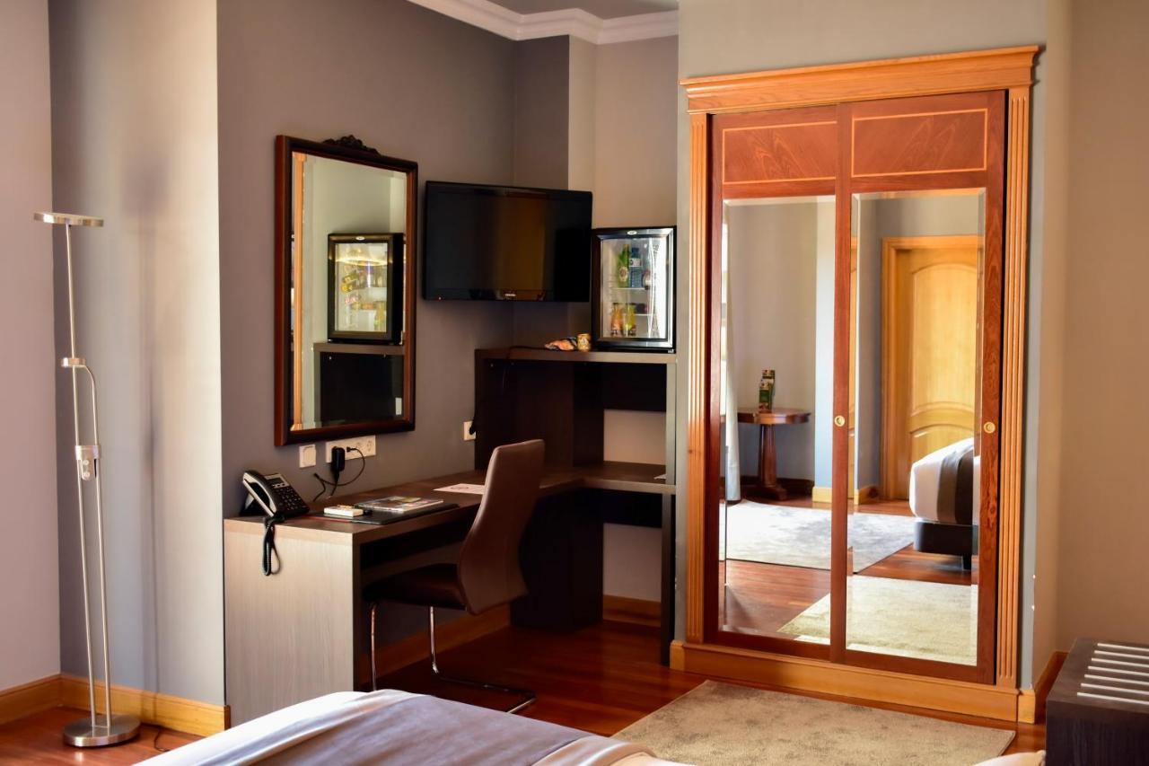 Hotel Armine Basauri Bagian luar foto