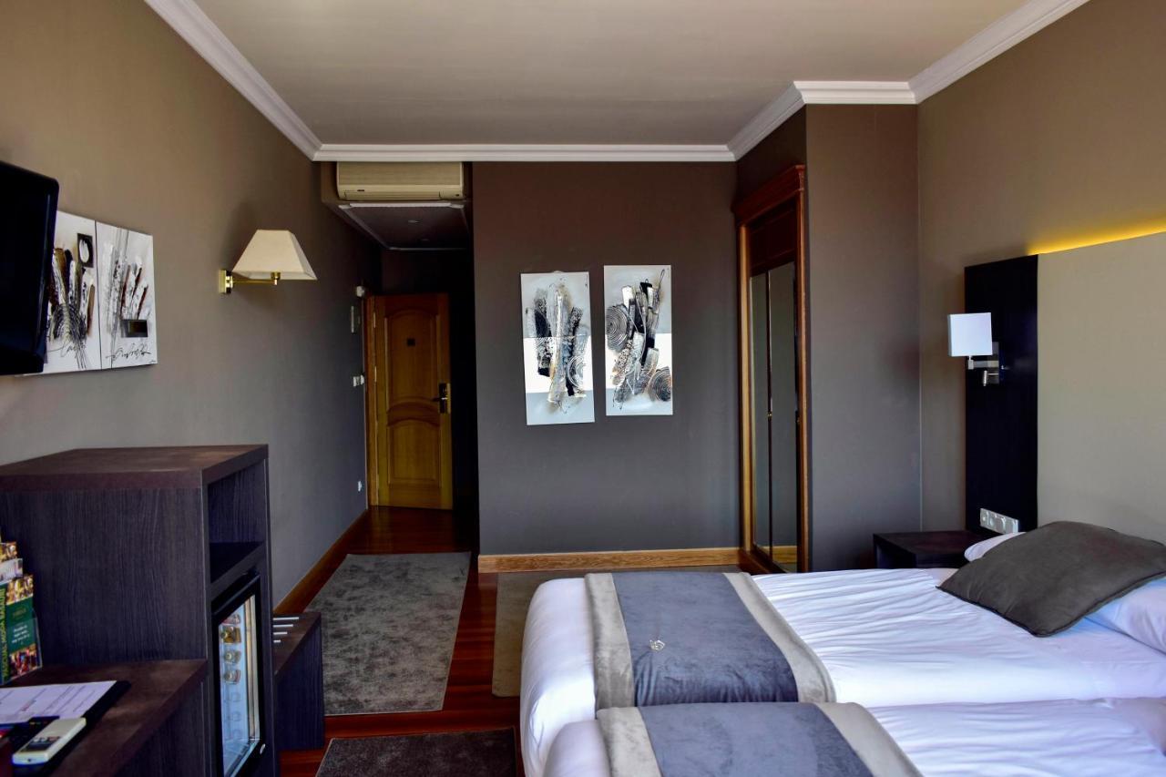 Hotel Armine Basauri Bagian luar foto