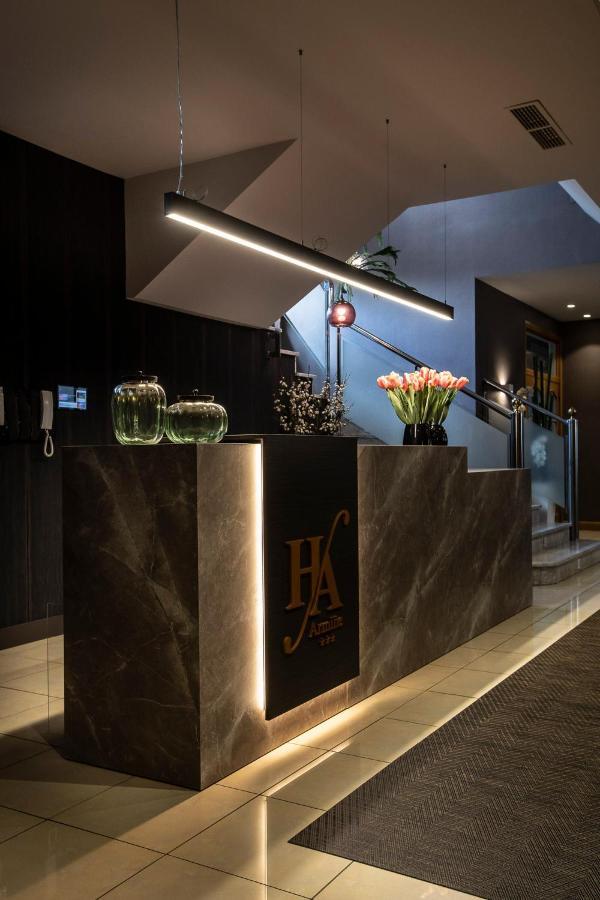 Hotel Armine Basauri Bagian luar foto